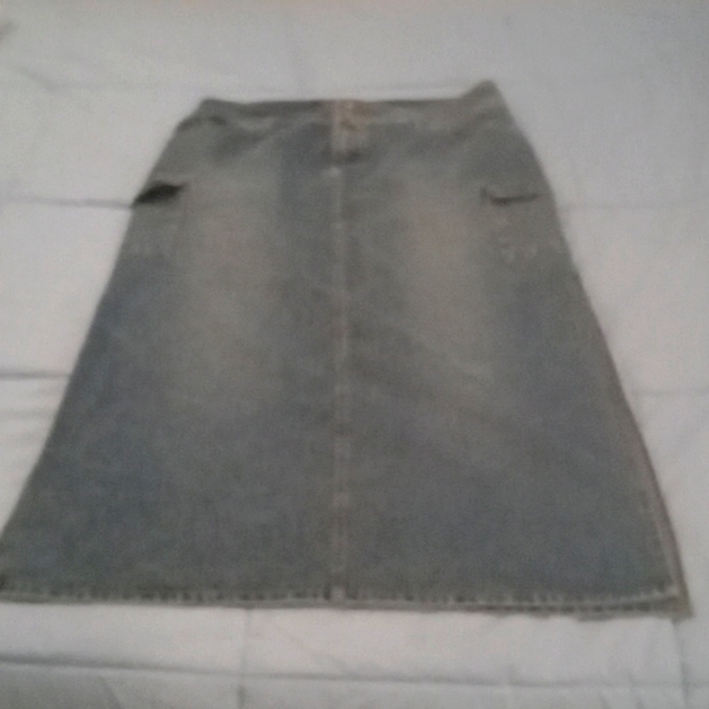 Jr size 14 denim skirt with side slits!
